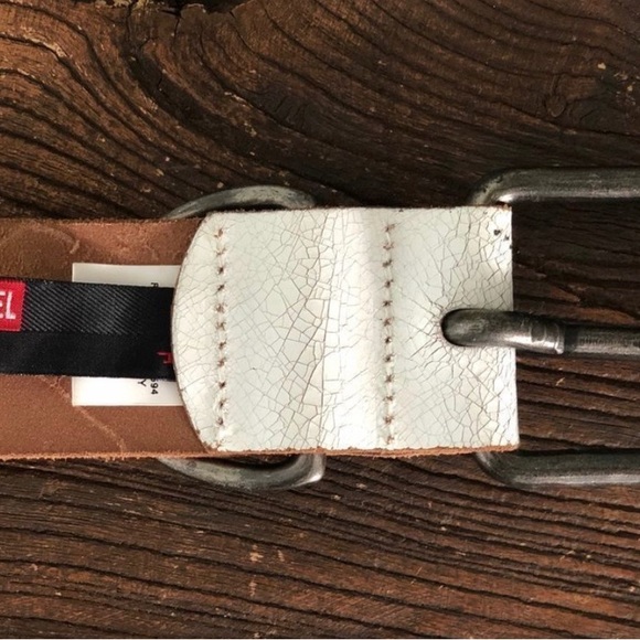 Diesel Leather Distressed White Belt - Picture 10 of 15
